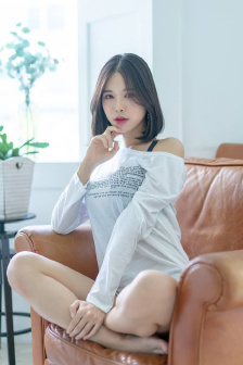 局长含了一整晚我的奶头